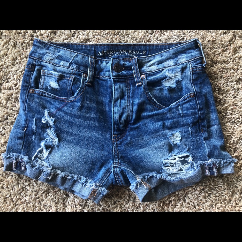 American Eagle Outfitters Tomgirl Jean shorts sz 2